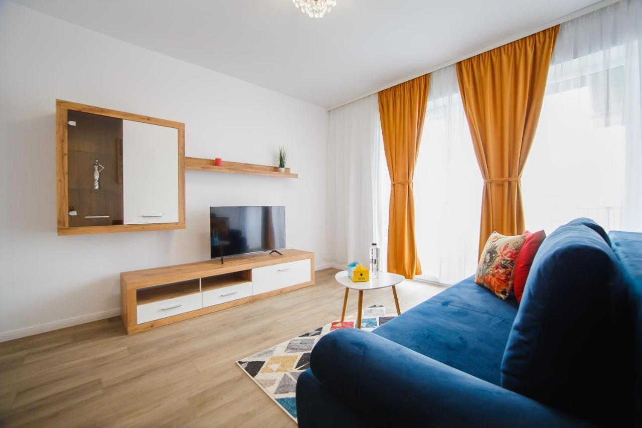 Trio Orange Lägenhet Oradea Exteriör bild